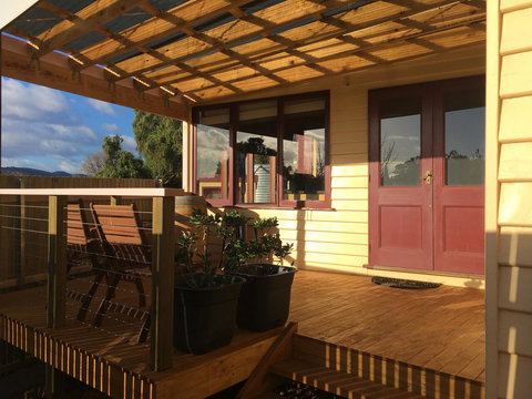 Bridge View Retreat - Accommodation Whitsundays 5