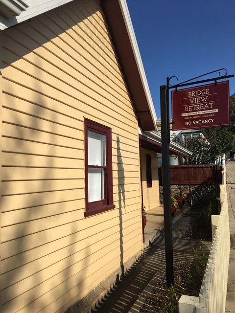Bridge View Retreat - Accommodation Whitsundays 10