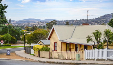 Bridge View Retreat - Accommodation Whitsundays 29