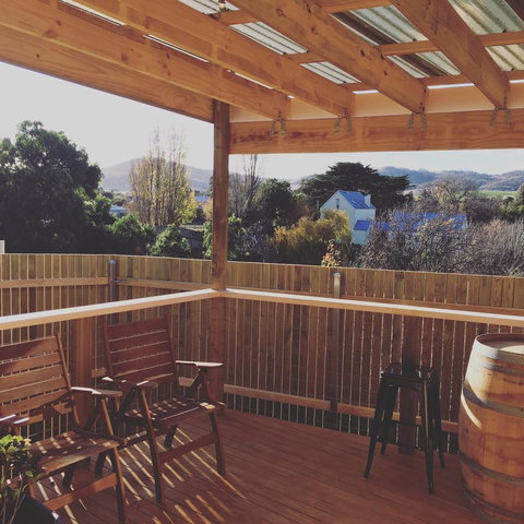 Bridge View Retreat - Accommodation Whitsundays 4