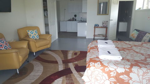 AppleBay Guest House - Accommodation Whitsundays 14