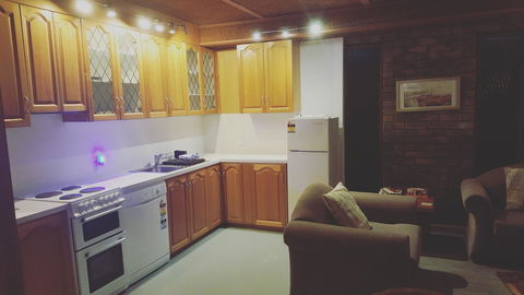 AppleBay Guest House - Accommodation Whitsundays 37