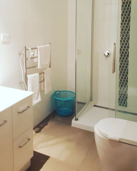 AppleBay Guest House - Accommodation Whitsundays 38