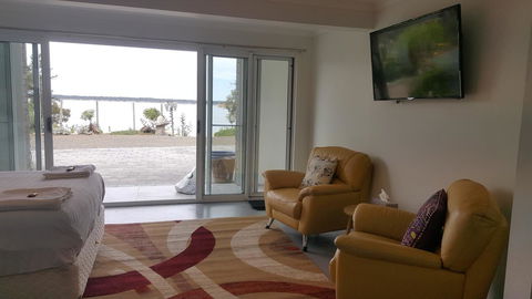 AppleBay Guest House - Accommodation Whitsundays 6
