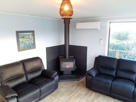 Ocean View Cottage - Accommodation Whitsundays 13