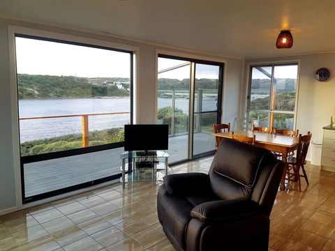 Ocean View Cottage - Accommodation Whitsundays 11