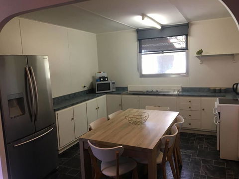 Harvey House - Accommodation Whitsundays 8