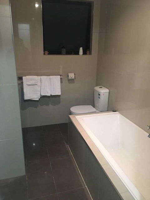 Harvey House - Accommodation Whitsundays 14