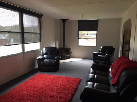 Harvey House - Accommodation Whitsundays 12