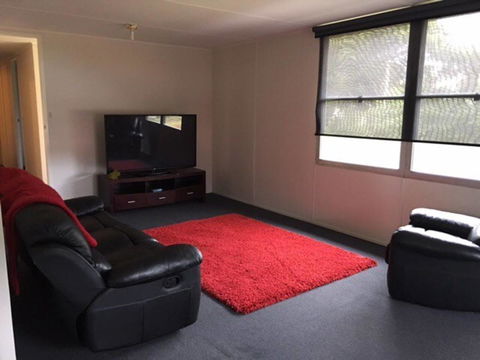 Harvey House - Accommodation Whitsundays 17
