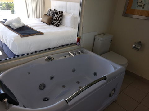 Diamond Island Resort - Accommodation Whitsundays 30