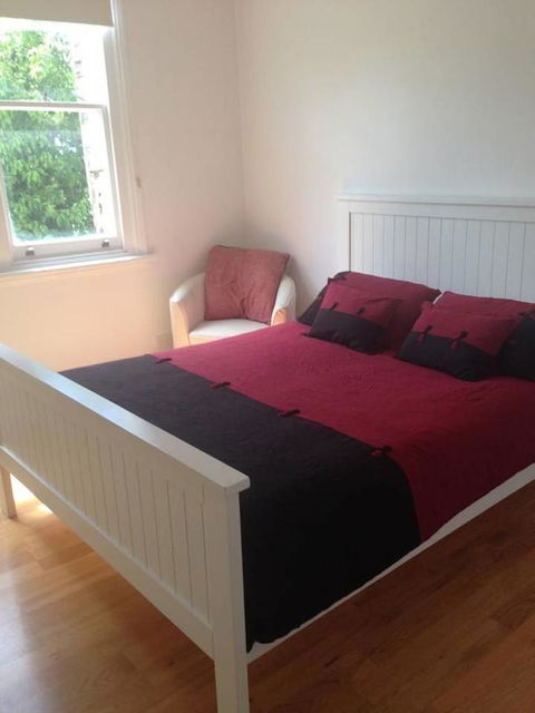 Hobart Colonial Apartment - Accommodation Whitsundays 13