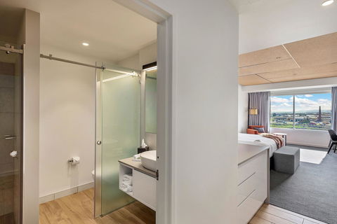 Peppers Silo - Accommodation Whitsundays 24