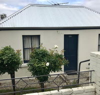 Omaroo House - panoramic water views - Accommodation Whitsundays