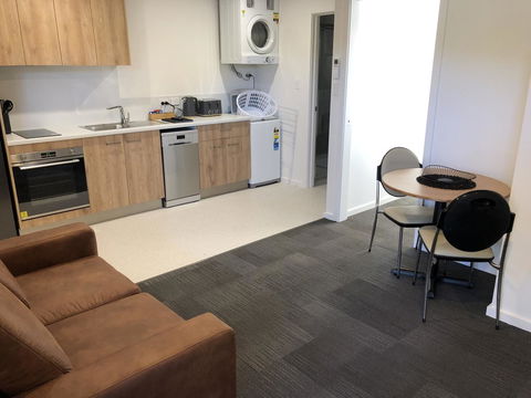 Risdon Brook Hotel - Accommodation Whitsundays 19