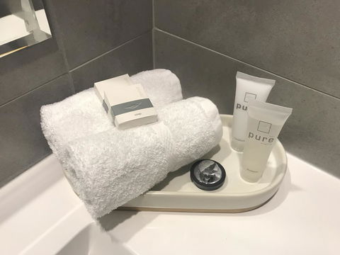 Risdon Brook Hotel - Accommodation Whitsundays 7