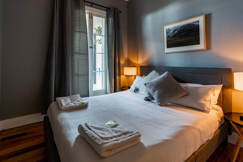 The Tasmanian Inn - Accommodation Whitsundays 4