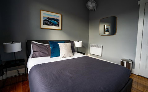 The Tasmanian Inn - Accommodation Whitsundays 8