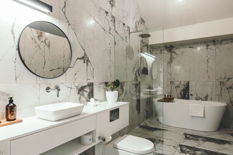 Maylands Lodge - Accommodation Whitsundays 10