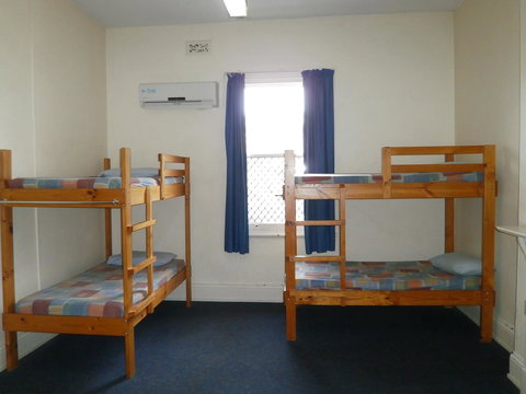 Launceston Backpackers - Accommodation Whitsundays 5