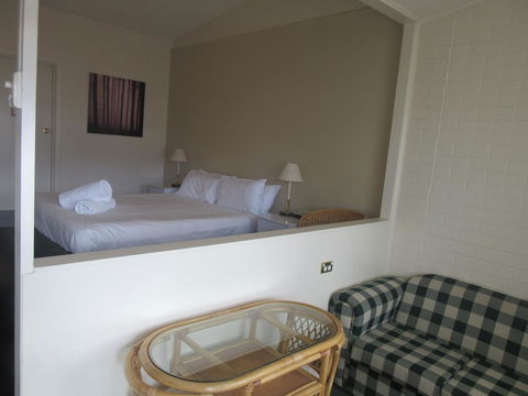 Abel Tasman Airport Motor Inn - Accommodation Whitsundays 26