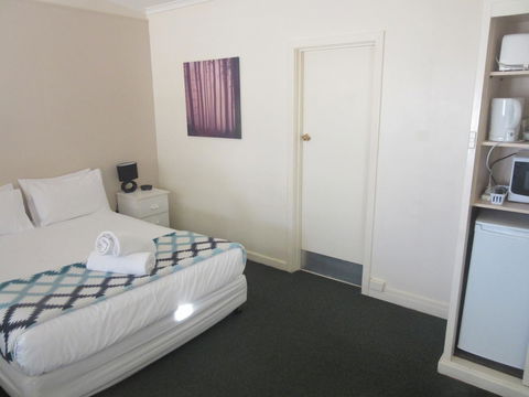 Abel Tasman Airport Motor Inn - Accommodation Whitsundays 25