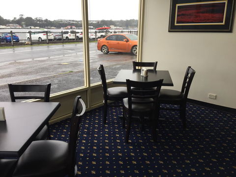 Regatta Point Tavern & Holiday Villas - Accommodation Whitsundays 23