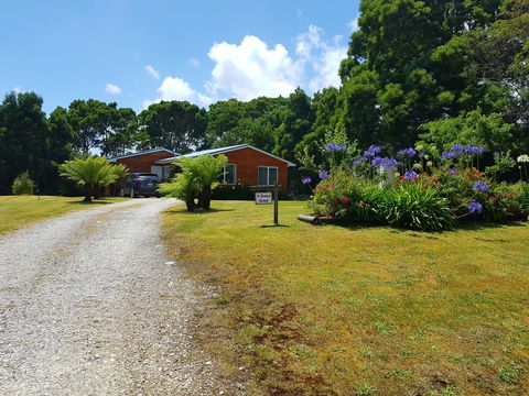 Regatta Point Tavern & Holiday Villas - Accommodation Whitsundays 35