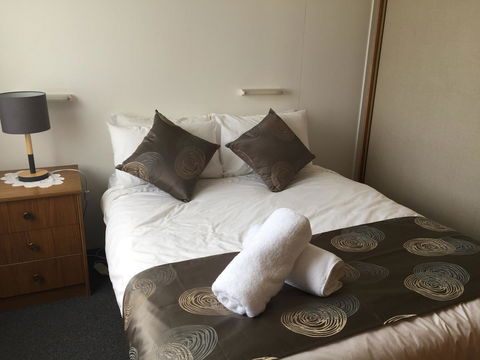 Regatta Point Tavern & Holiday Villas - Accommodation Whitsundays 19