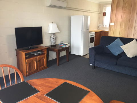 Regatta Point Tavern & Holiday Villas - Accommodation Whitsundays 5