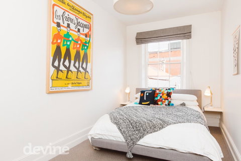 Devine Stays - Westside Apartment On Elizabeth - Accommodation Whitsundays 3