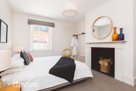 Devine Stays - Westside Apartment On Elizabeth - Accommodation Whitsundays 7
