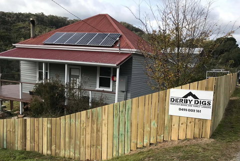 Derby Digs Cottage - Accommodation Whitsundays 0
