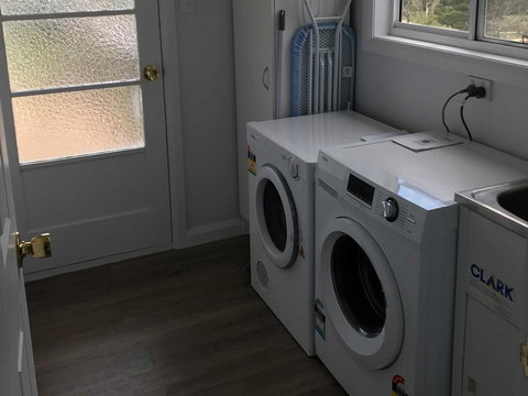 Derby Digs Cottage - Accommodation Whitsundays 12