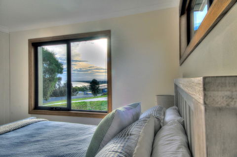 Blue Waves - Accommodation Whitsundays 12