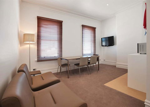 Ikon Hotel - Accommodation Whitsundays 17