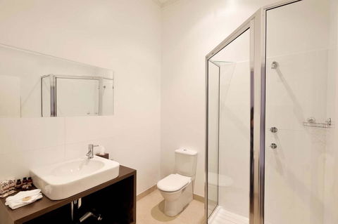 Ikon Hotel - Accommodation Whitsundays 33