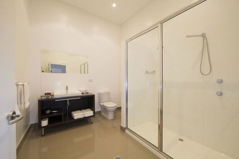 Ikon Hotel - Accommodation Whitsundays 8