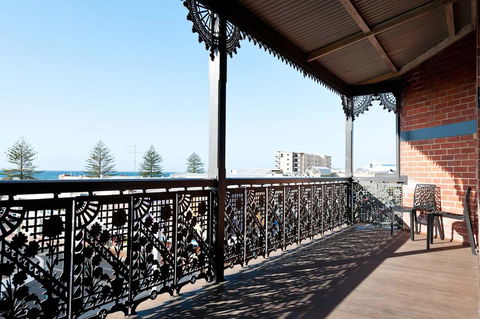Ikon Hotel - Accommodation Whitsundays 26