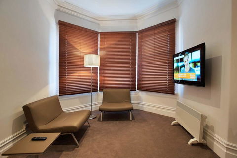 Ikon Hotel - Accommodation Whitsundays 20
