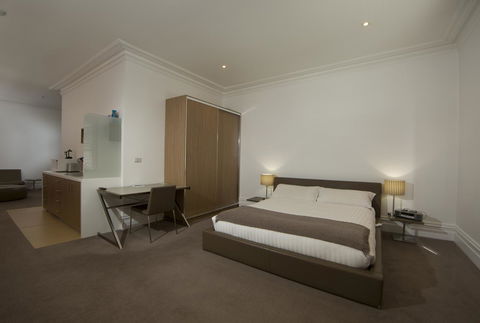 Ikon Hotel - Accommodation Whitsundays 10