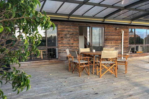 HIDDEN HAVEN Binalong Bay - Accommodation Whitsundays 1