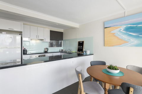 Aruba Apartments - Accommodation Whitsundays 8