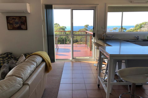 BAY OF FIRES SEACHANGE Ocean Frontage - Accommodation Whitsundays 2