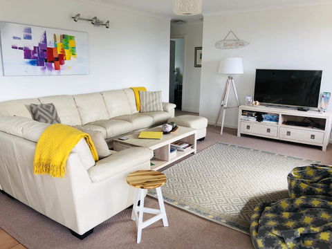 BAY OF FIRES SEACHANGE Ocean Frontage - Accommodation Whitsundays 13