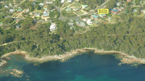 BAY OF FIRES SEACHANGE Ocean Frontage - Accommodation Whitsundays 27
