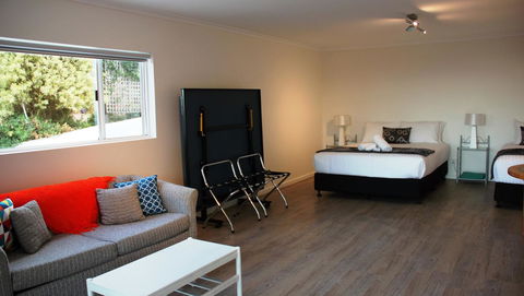 BAY OF FIRES SEACHANGE Ocean Frontage - Accommodation Whitsundays 18