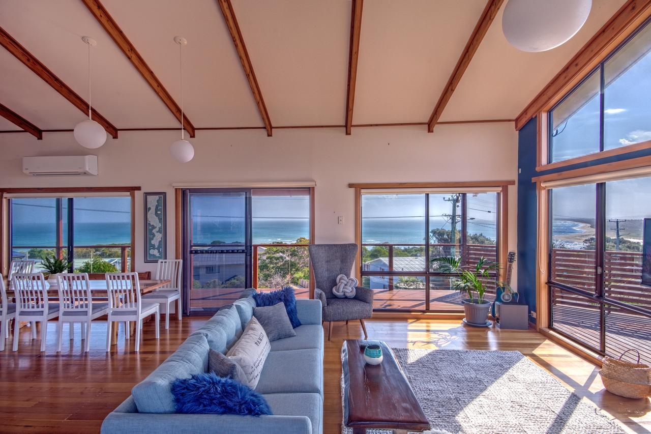 Coles Bay TAS Accommodation Whitsundays