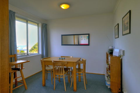 Ar Lan Y Mor - Accommodation Whitsundays 7