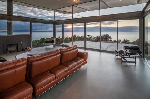Avalon Coastal Retreat - Accommodation Whitsundays 7